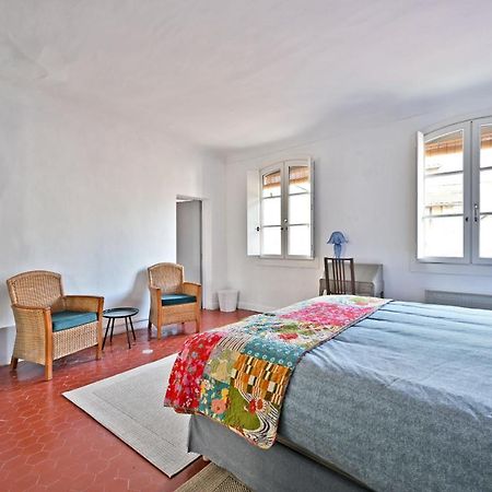 Les Felibres Apartamento Avinhão Exterior foto
