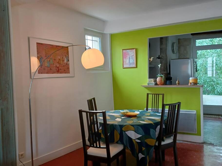 Les Felibres Apartamento Avinhão Exterior foto